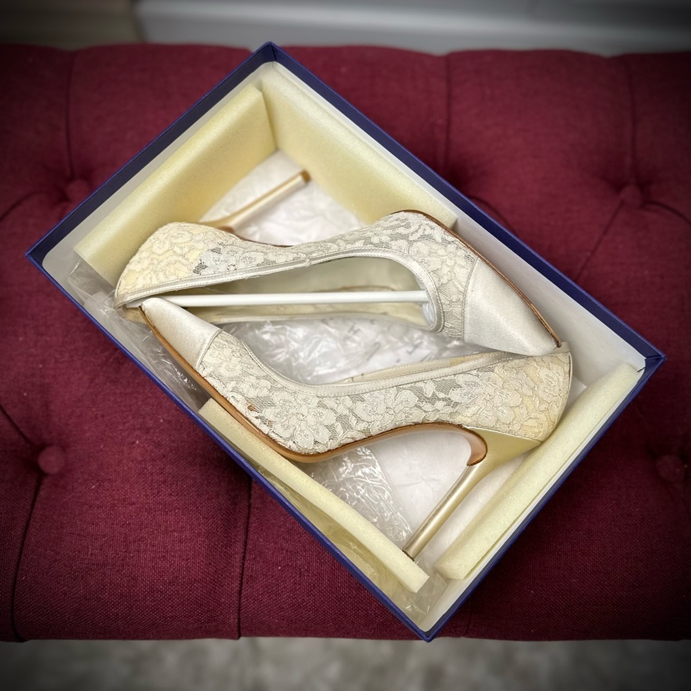 Stuart Weitzman Pumps- Size 8.5